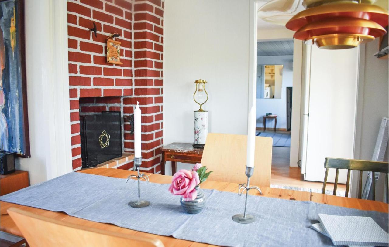 Gorgeous Home In Hoerby With Kitchen Exteriör bild